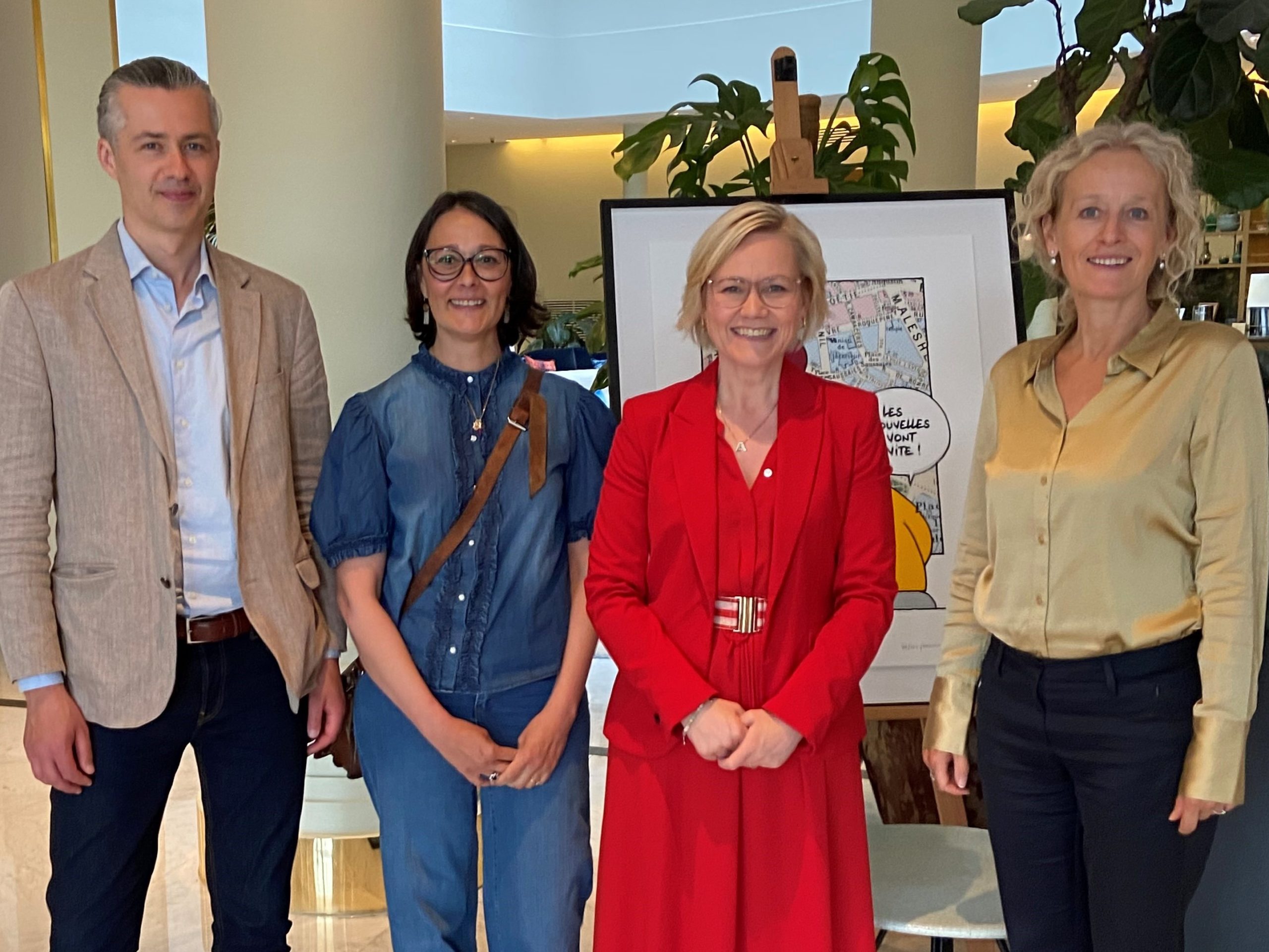EuroHealthNet Director Caroline Costongs met with  Norwegian Minister of Health Ingvild Kjerkol and representatives of EPHA and Eurocare to discuss EU-level opportunities to address NCDs. (Click to enlarge)